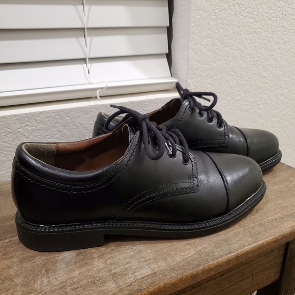 Dockers Gordon Dress Shoes - Picture 4 of 8